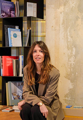 archik-immobilier-team-marseille-helene-besrest-attitude